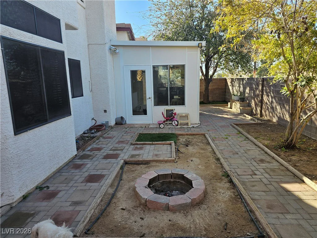 1747 Raspberry Hill, Las Vegas, NV 89142