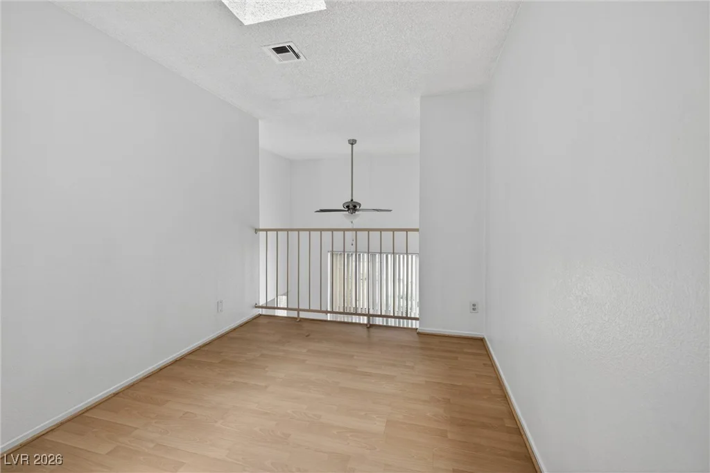 2430 Old Forge, Las Vegas, NV 89121