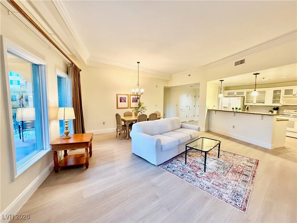 30 Strada Di Villaggio, Henderson, NV 89011