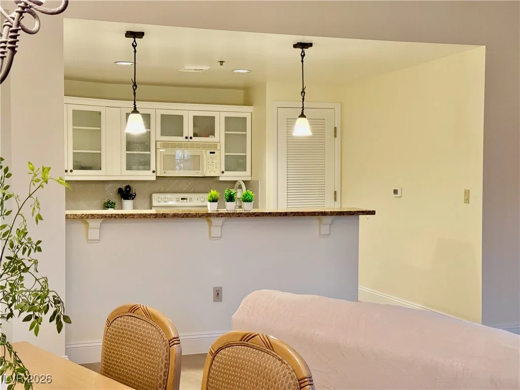30 Strada Di Villaggio, Henderson, NV 89011