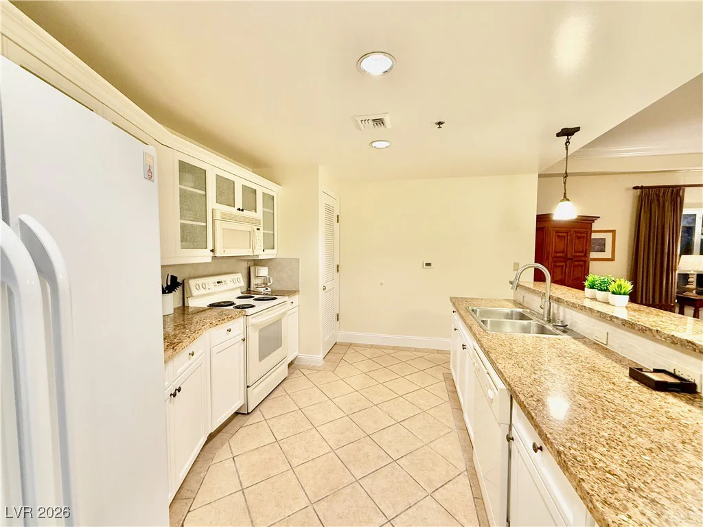30 Strada Di Villaggio, Henderson, NV 89011