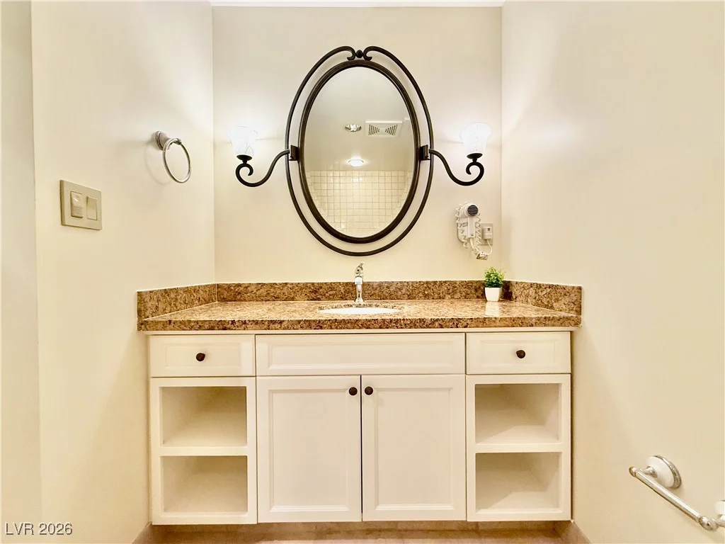 30 Strada Di Villaggio, Henderson, NV 89011
