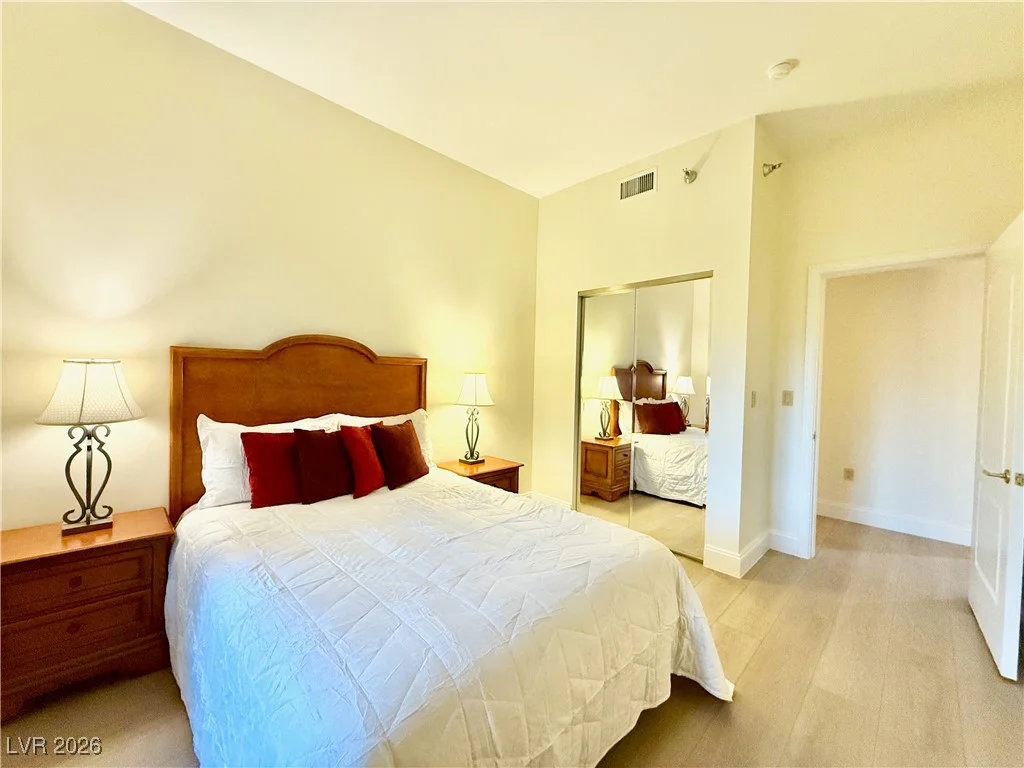 30 Strada Di Villaggio, Henderson, NV 89011