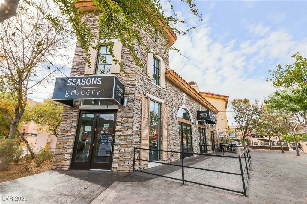 30 Strada Di Villaggio, Henderson, NV 89011