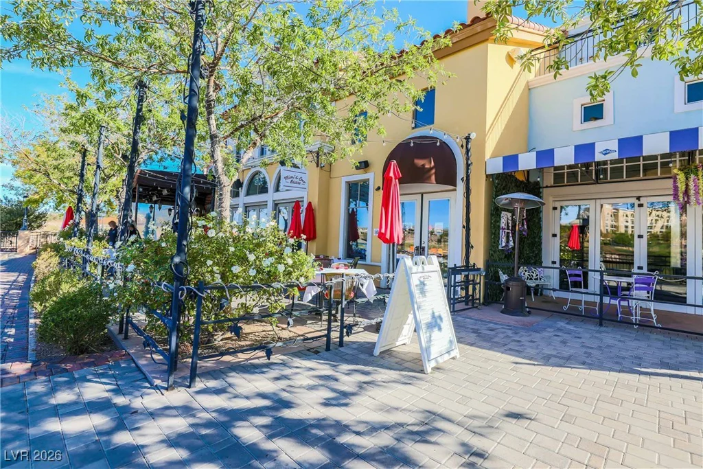 30 Strada Di Villaggio, Henderson, NV 89011