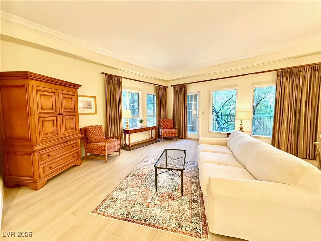 30 Strada Di Villaggio, Henderson, NV 89011