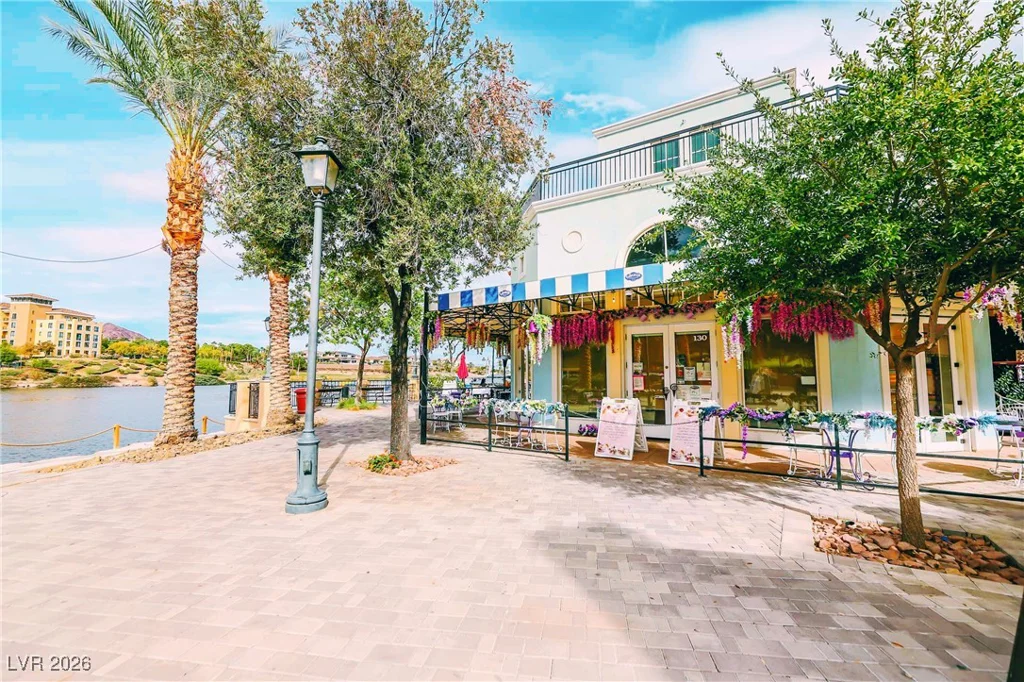 30 Strada Di Villaggio, Henderson, NV 89011