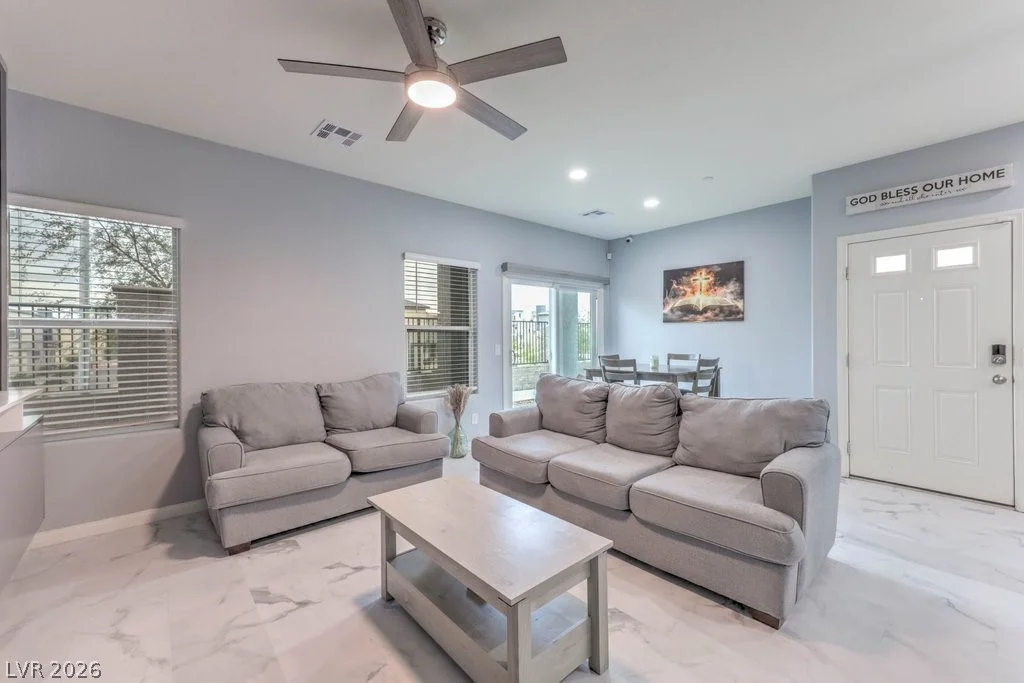 528 Thistleberry, Henderson, NV 89044