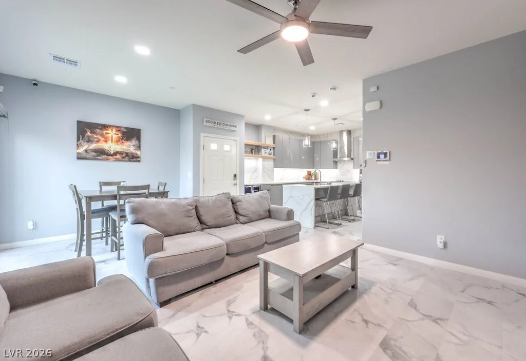 528 Thistleberry, Henderson, NV 89044