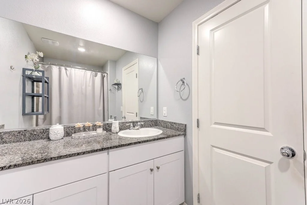 528 Thistleberry, Henderson, NV 89044