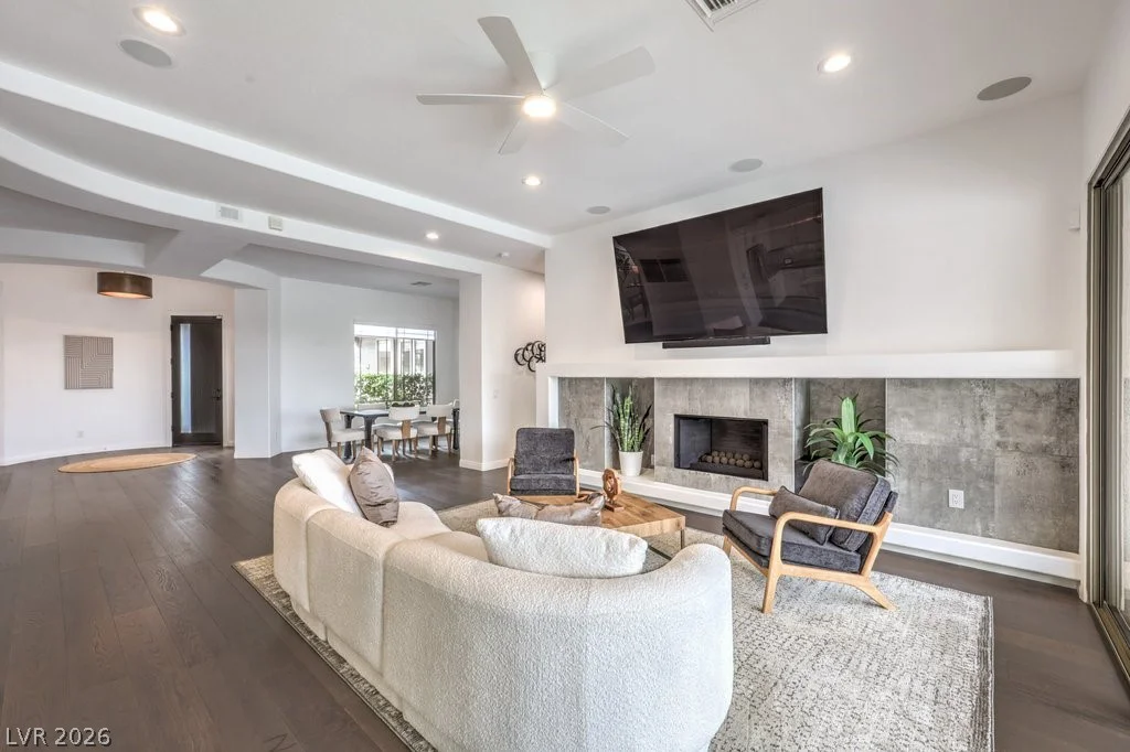 20 Holston Hills, Henderson, NV 89052