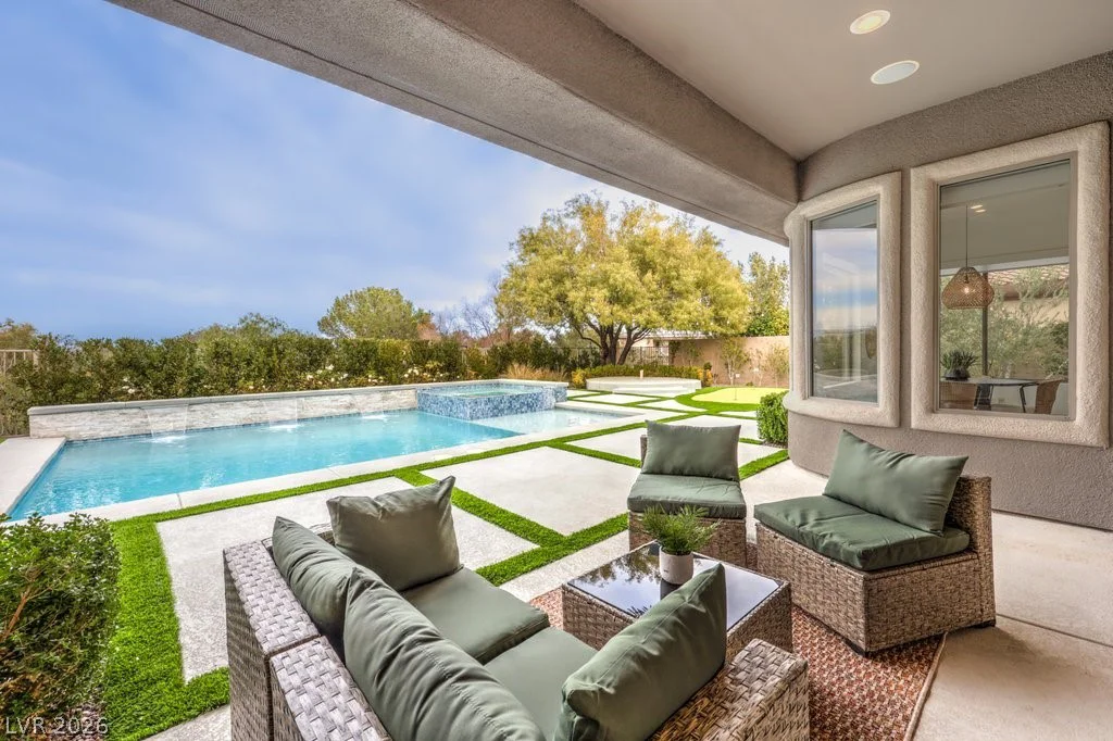 20 Holston Hills, Henderson, NV 89052