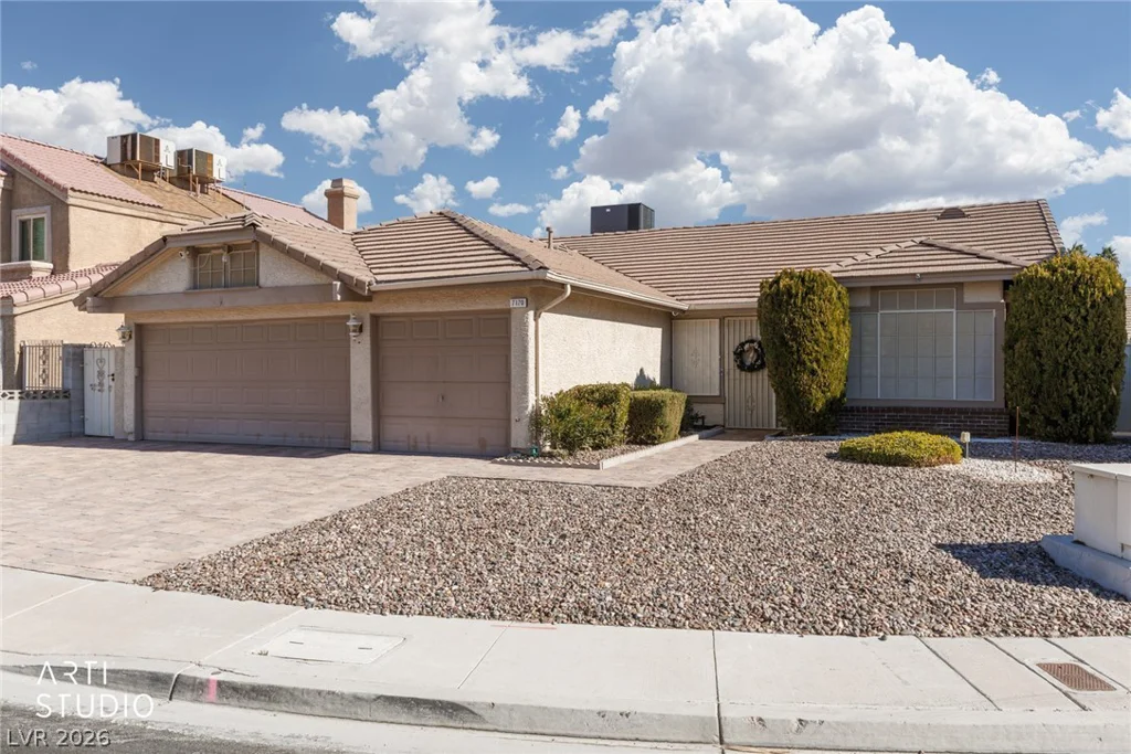 7170 Cloud View, Las Vegas, NV 89119