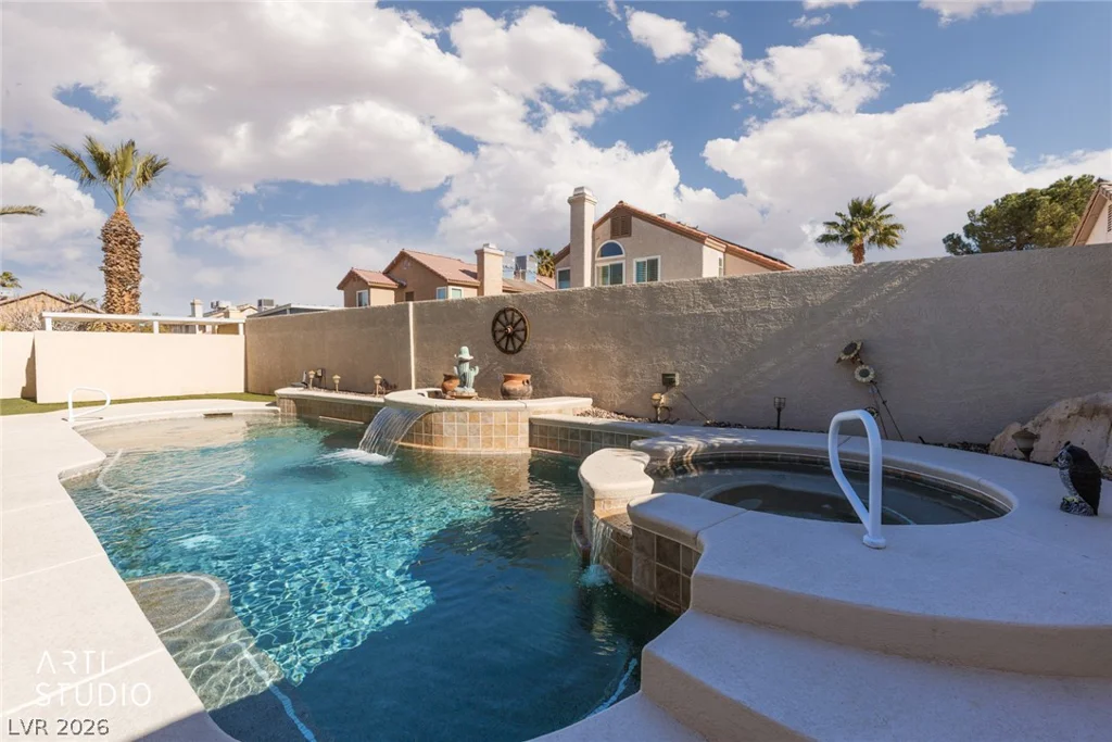 7170 Cloud View, Las Vegas, NV 89119