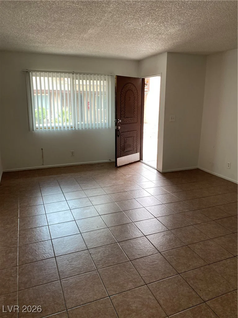 2657 Kline, Las Vegas, NV 89121