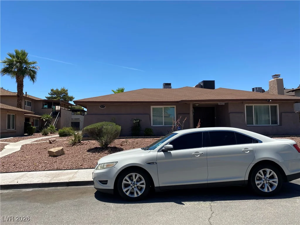 2657 Kline, Las Vegas, NV 89121