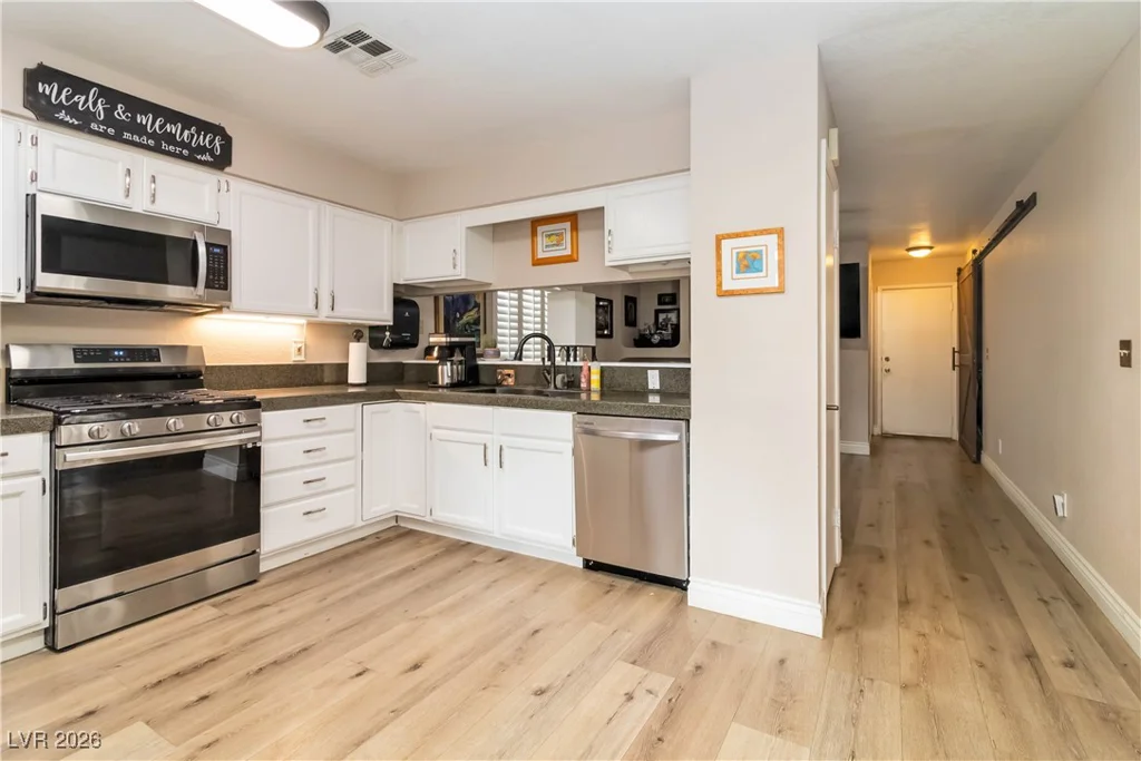 4872 Maryvale, Las Vegas, NV 89130