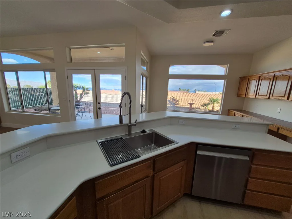 2504 Blairsden, Las Vegas, NV 89134