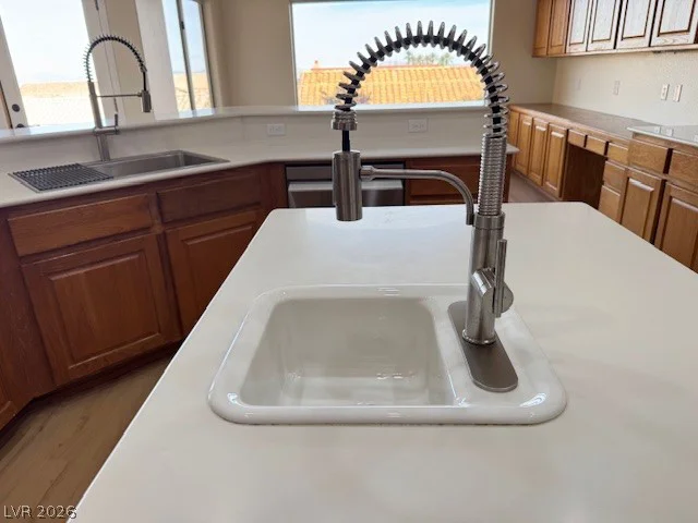 2504 Blairsden, Las Vegas, NV 89134
