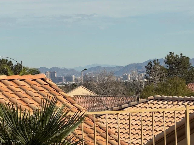 2504 Blairsden, Las Vegas, NV 89134