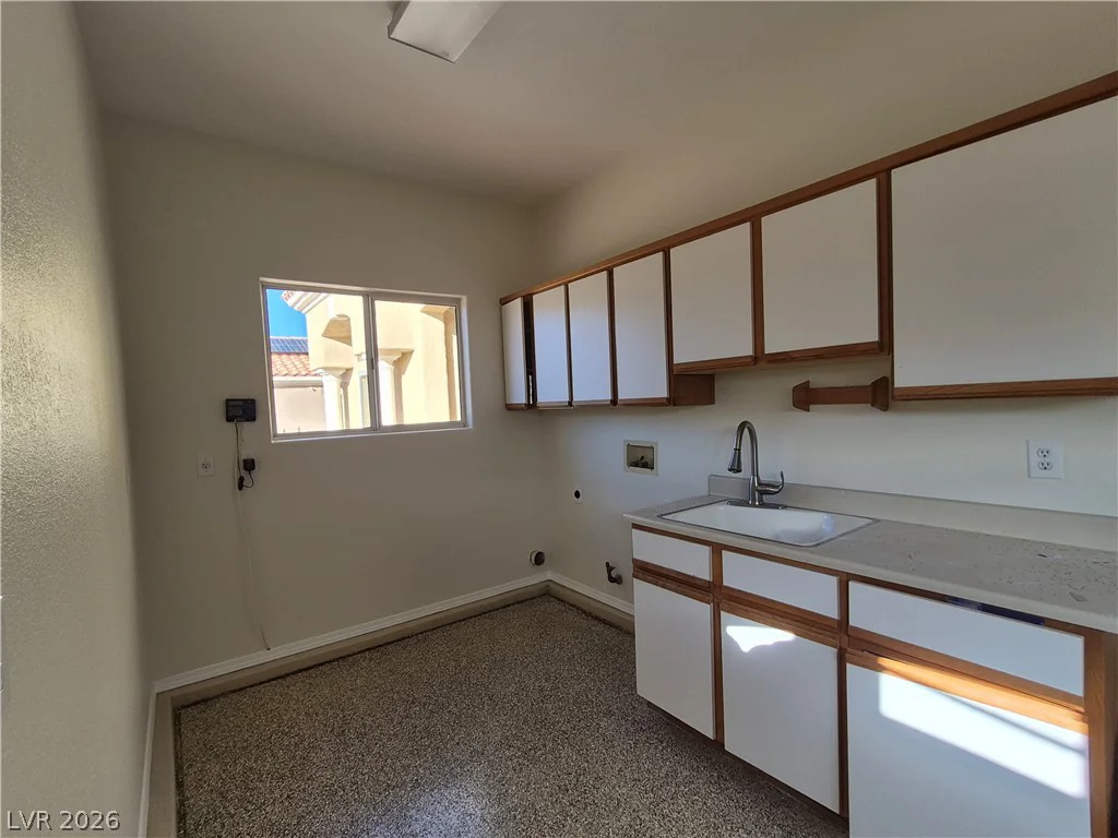 2504 Blairsden, Las Vegas, NV 89134
