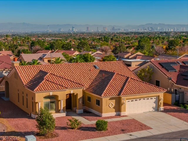 2504 Blairsden, Las Vegas, NV 89134