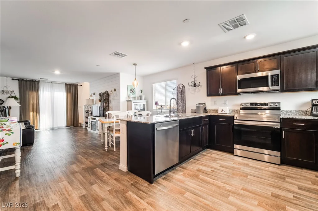 2710 Yellow Blaze, Las Vegas, NV 89183