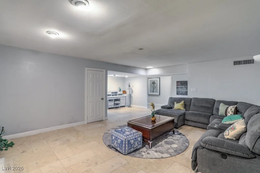 2505 Laurie, Las Vegas, NV 89102