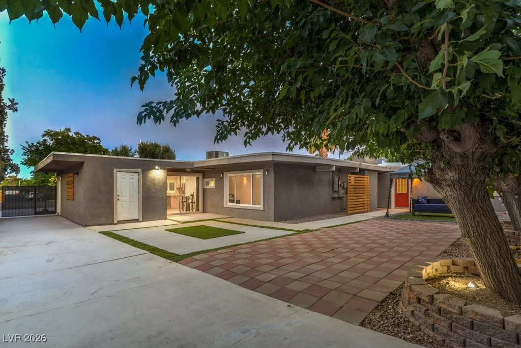 2505 Laurie, Las Vegas, NV 89102