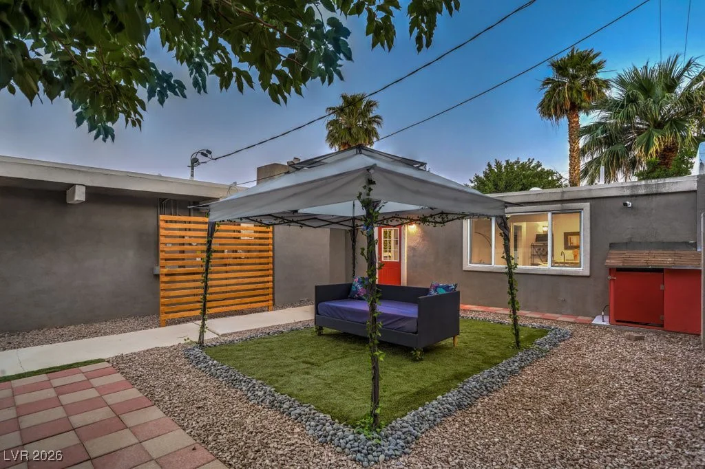 2505 Laurie, Las Vegas, NV 89102