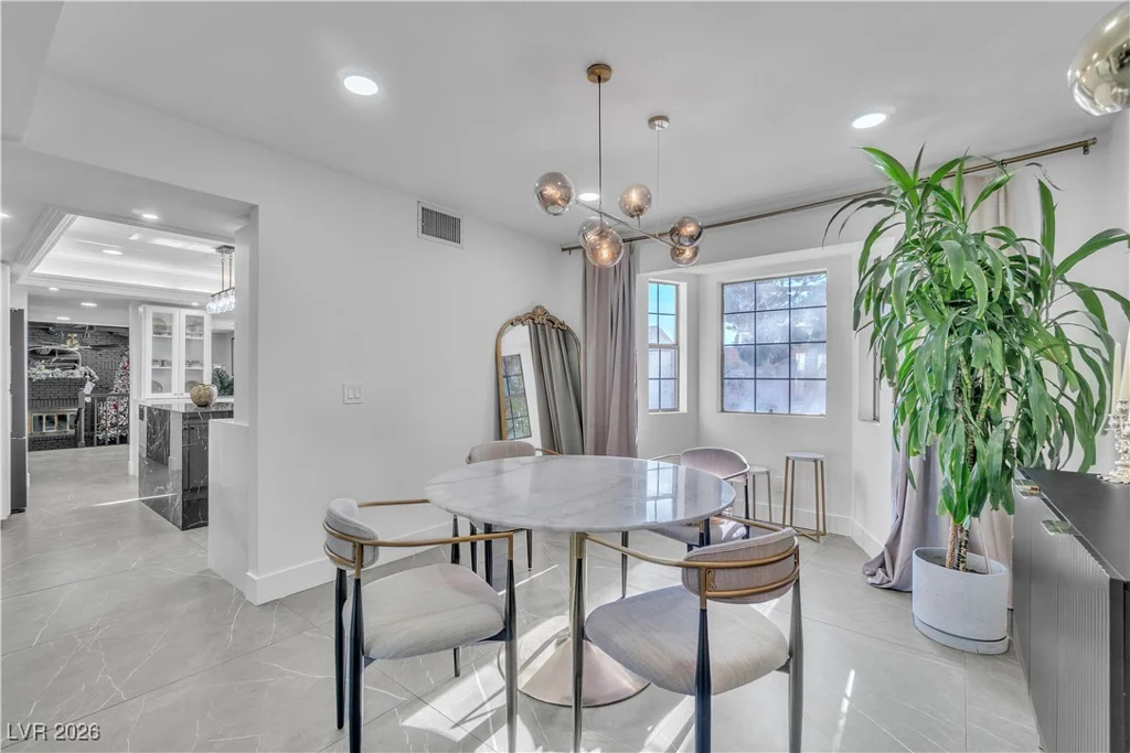 933 Konga, Las Vegas, NV 89123