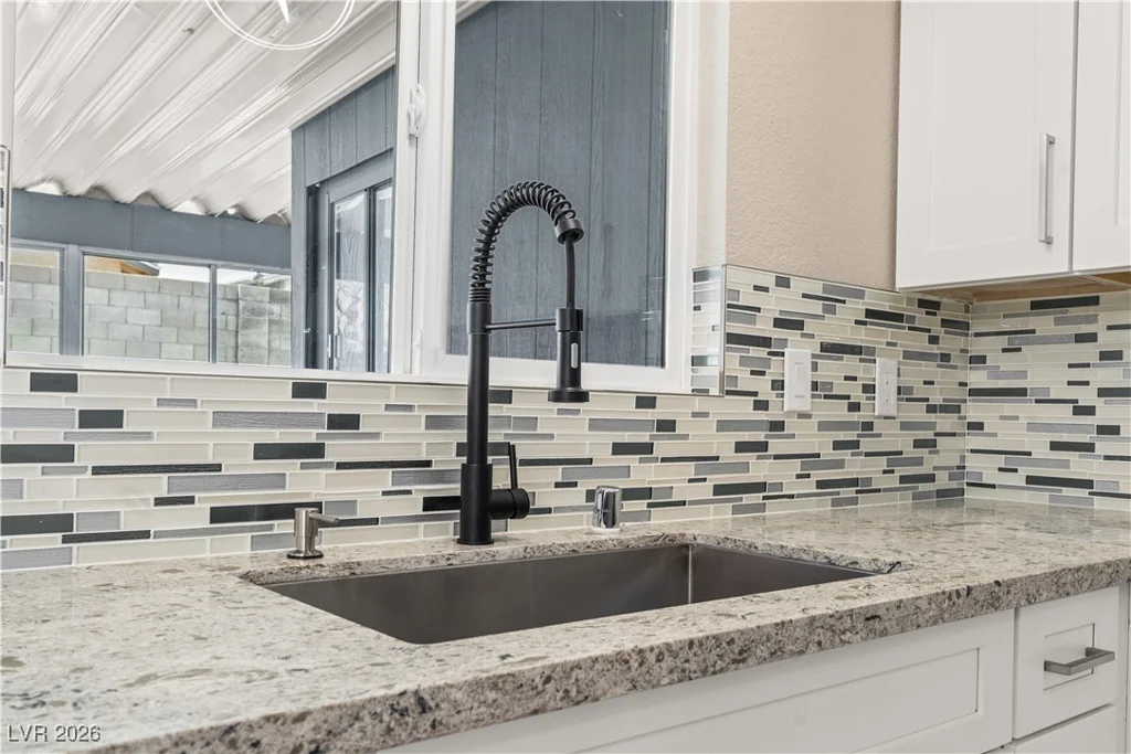 4301 San Joaquin, Las Vegas, NV 89102