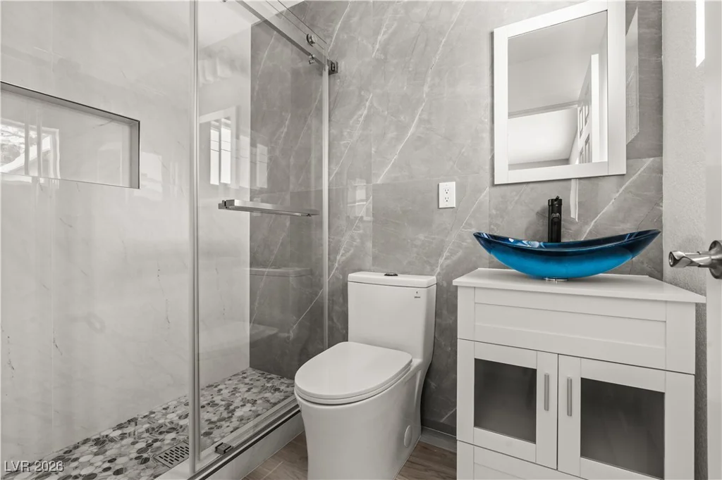 4301 San Joaquin, Las Vegas, NV 89102