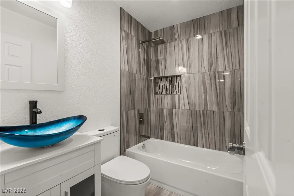 4301 San Joaquin, Las Vegas, NV 89102