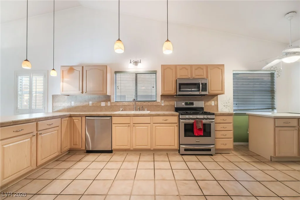 1775 Summerwood, Henderson, NV 89012