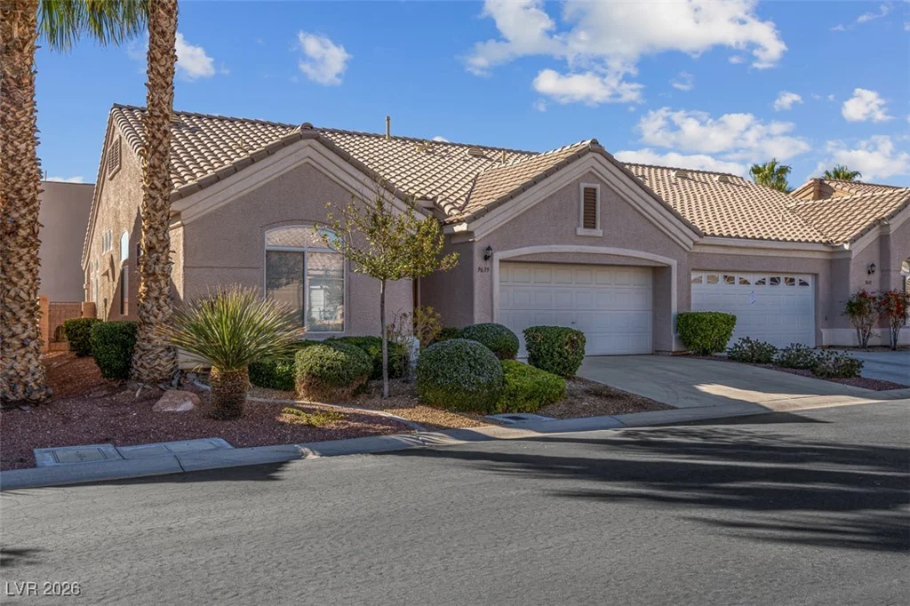 9639 Moonlit Sky, Las Vegas, NV 89147