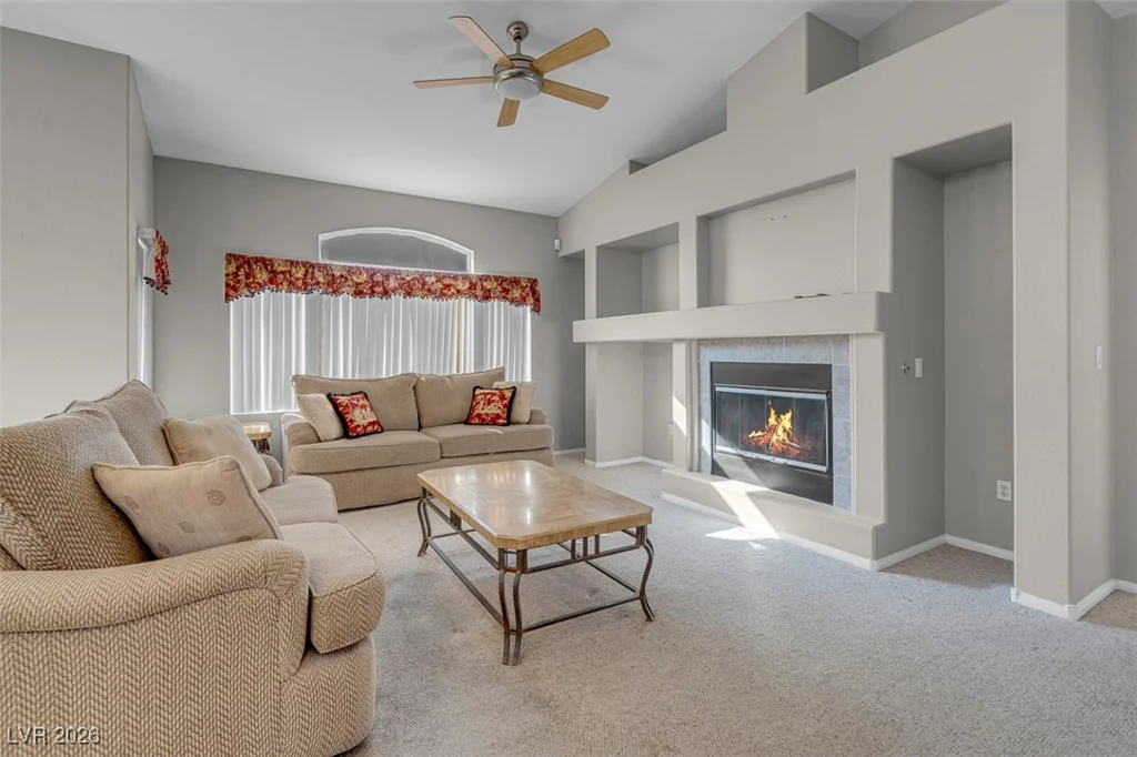 9639 Moonlit Sky, Las Vegas, NV 89147