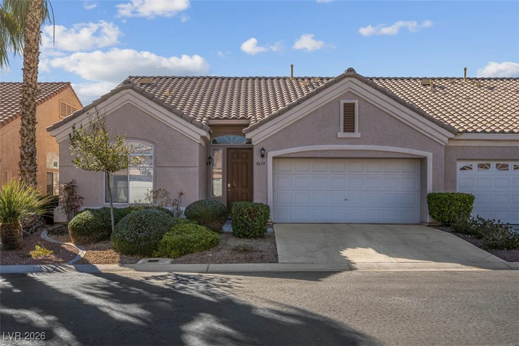 9639 Moonlit Sky, Las Vegas, NV 89147