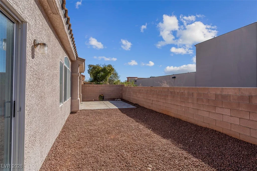 9639 Moonlit Sky, Las Vegas, NV 89147