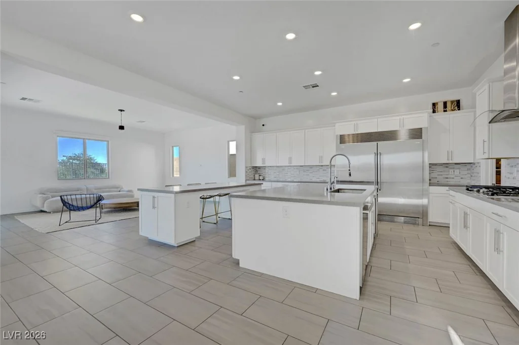 699 Glowing Horizon, Henderson, NV 89052