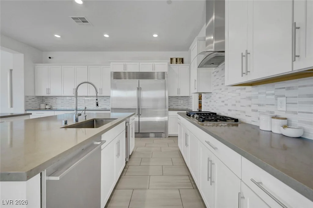 699 Glowing Horizon, Henderson, NV 89052
