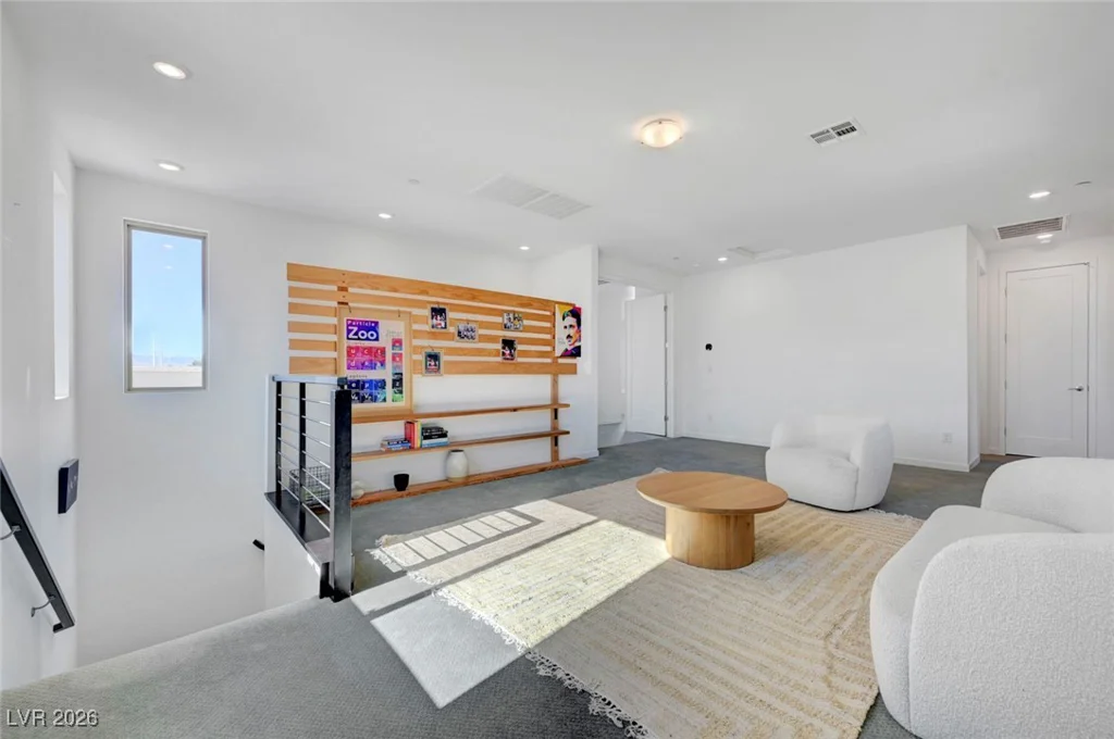 699 Glowing Horizon, Henderson, NV 89052