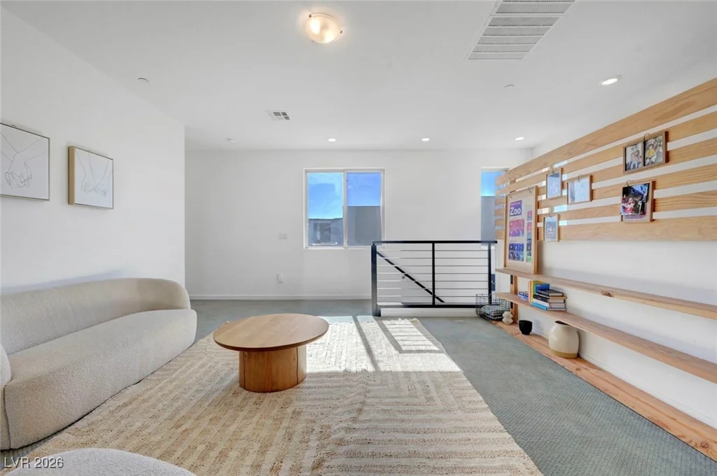 699 Glowing Horizon, Henderson, NV 89052