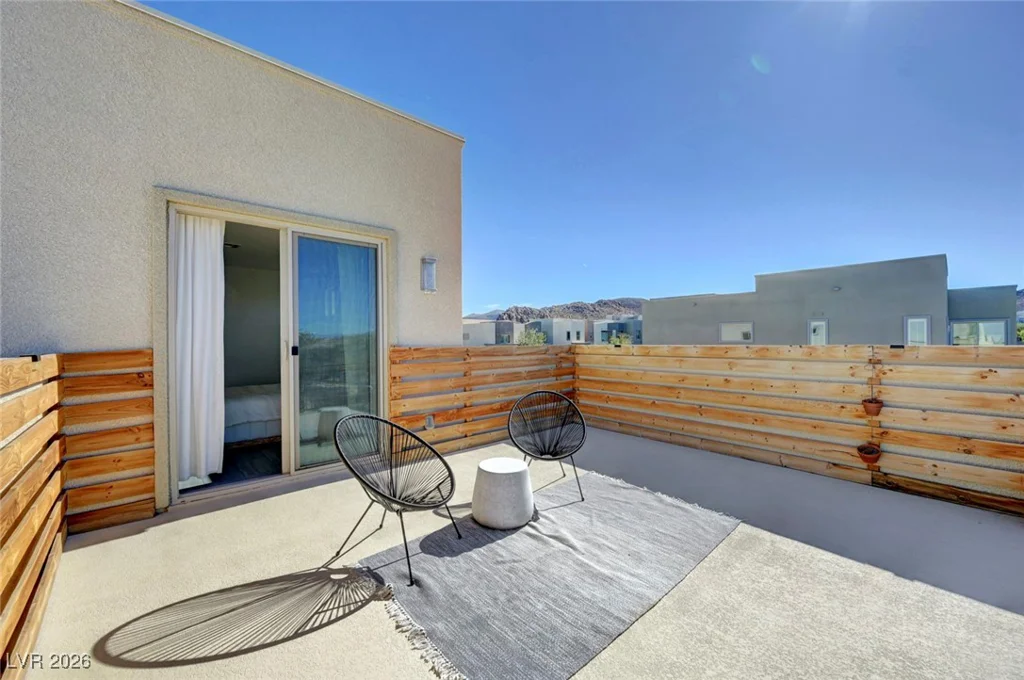 699 Glowing Horizon, Henderson, NV 89052