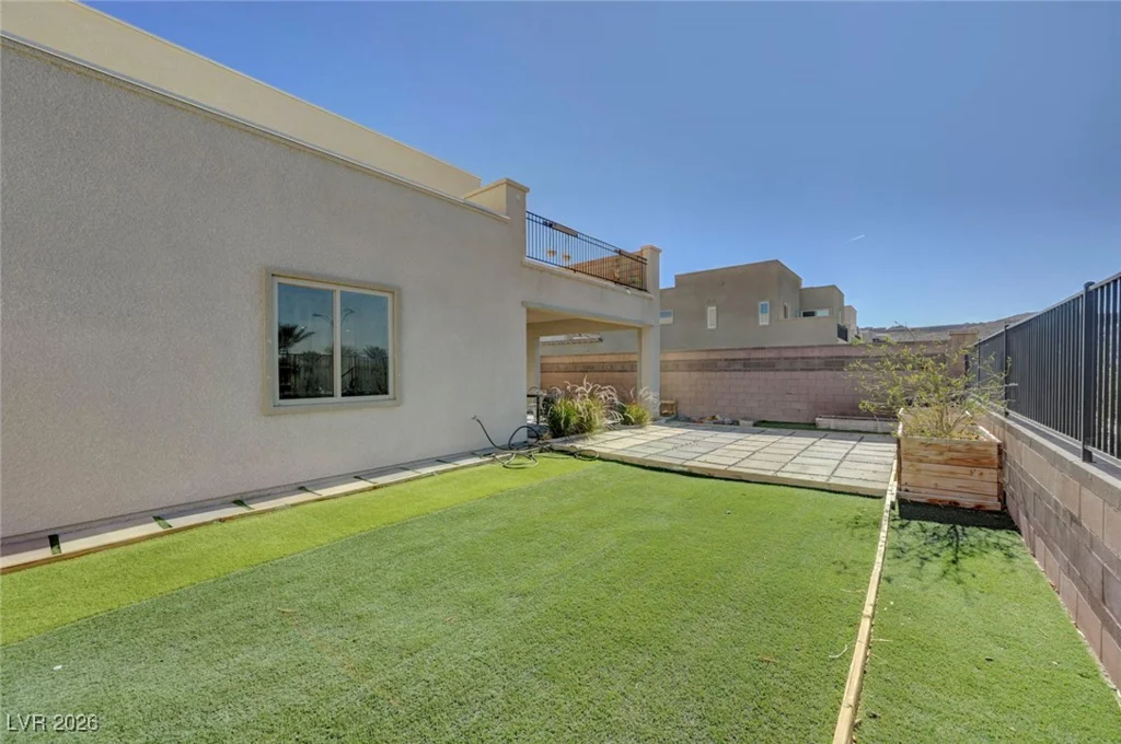 699 Glowing Horizon, Henderson, NV 89052
