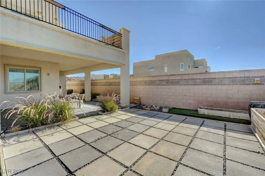 699 Glowing Horizon, Henderson, NV 89052