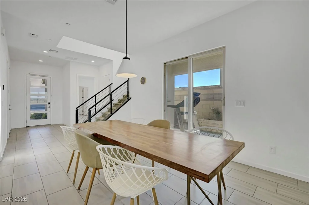 699 Glowing Horizon, Henderson, NV 89052