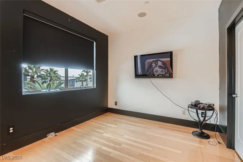 9050 Tropicana, Las Vegas, NV 89147