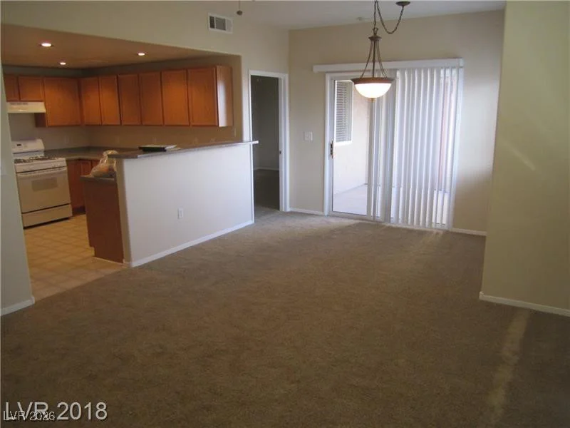 9580 Reno, Las Vegas, NV 89148