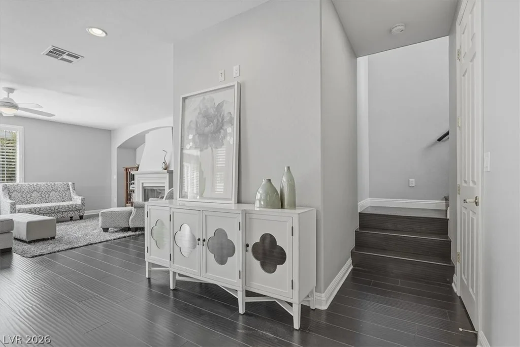 10671 Capesthorne, Las Vegas, NV 89135